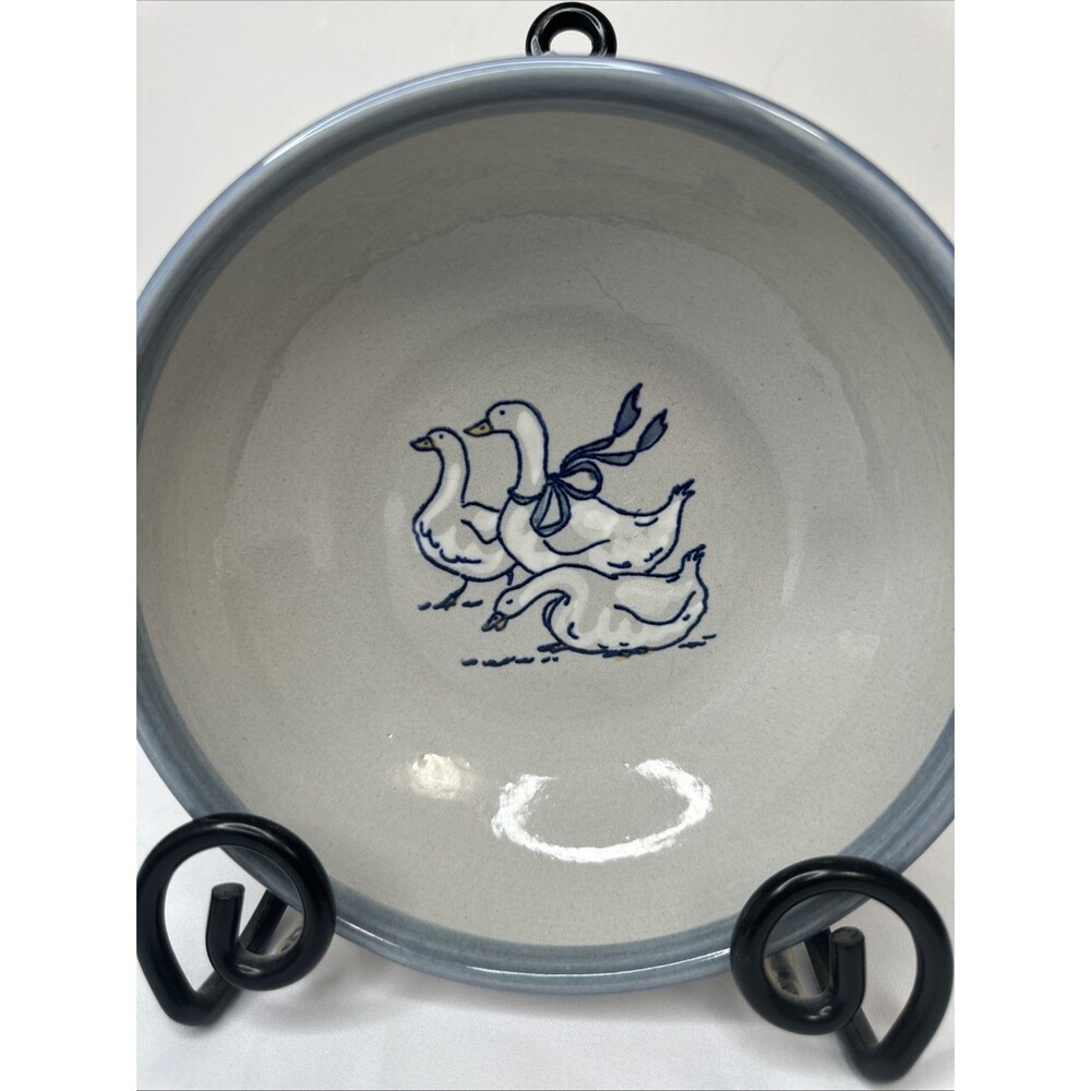 Louisville Stoneware Cereal Bowl “Gaggle Of Geese” Pattern 6.25" MINT USA
